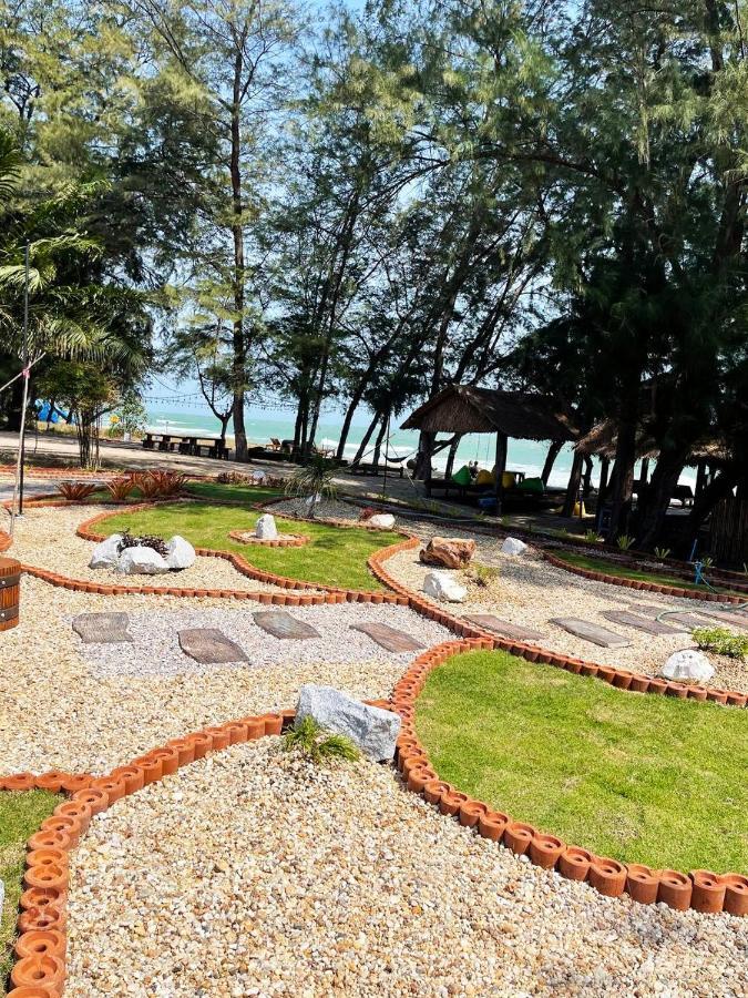 Mumsa Beach Resort & Restaurant Ban Huai Yang Екстериор снимка