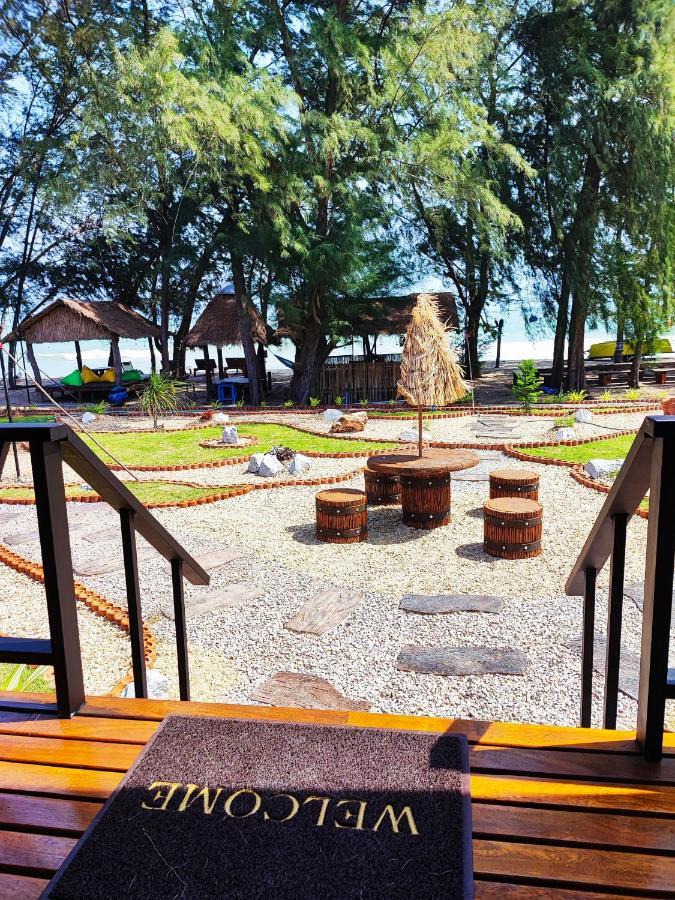 Mumsa Beach Resort & Restaurant Ban Huai Yang Екстериор снимка